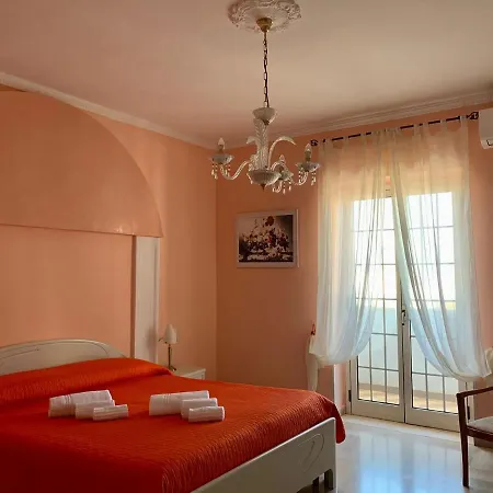 Casa Biscotti Bed and breakfast 4*