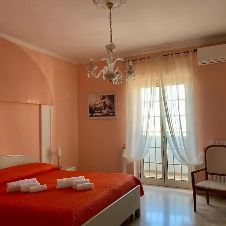 فندق مبيت وإفطار Casa Biscotti بيسْكيتْشّي